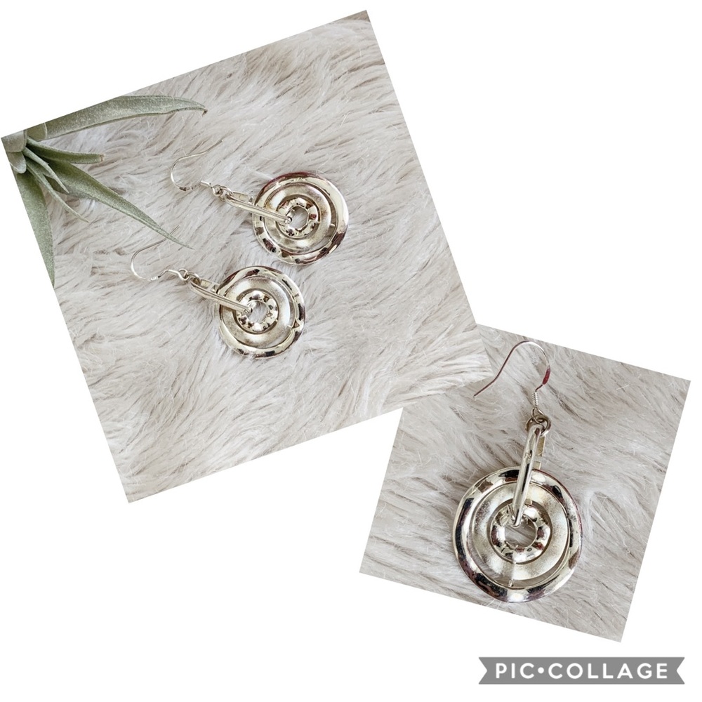 💙2/$30💙 Sterling silver drop earrings